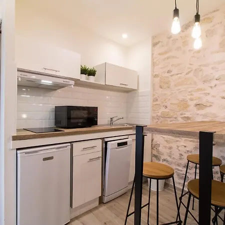 Cosy Nimes-centre アパート ニーム